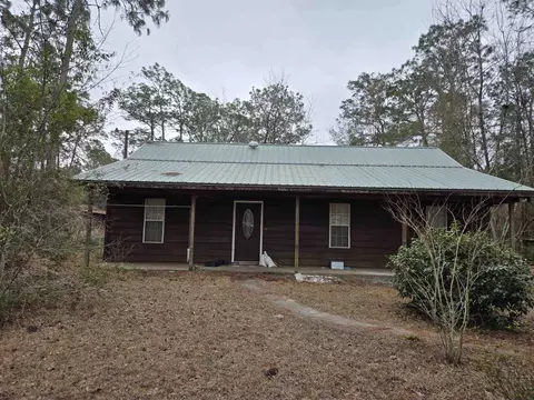 5964 Defoores St, Tallahassee, FL 32305