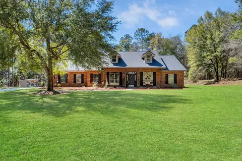 1183 Doerun Rd, Havana, FL 32333