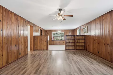 Living - 614 W Leon St, Perry, FL 32347 photo 1 of 5
