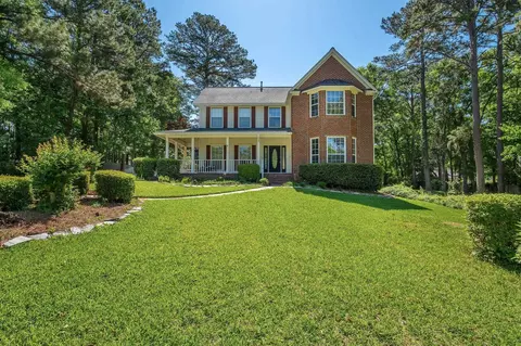 586 Meadow Ridge Dr, Tallahassee, FL 32312