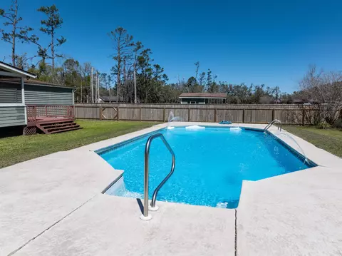 150 Regina Rd, Perry, FL 32348 photo 2