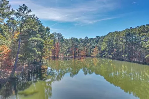 3678 Lake Charles Dr, Tallahassee, FL 32309