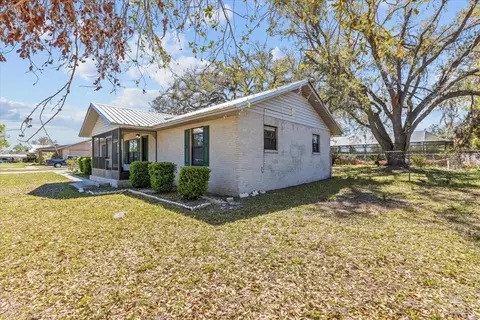 123 E Nancy St, Perry, FL 32347 photo 4