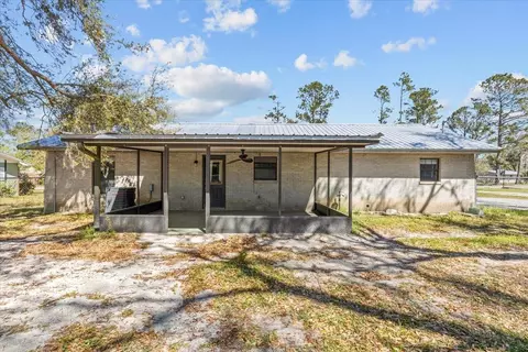 123 E Nancy St, Perry, FL 32347 photo 5