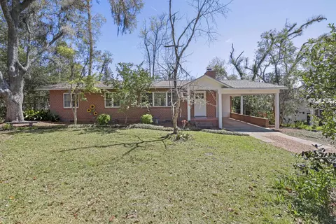 2001 Atapha Nene, Tallahassee, FL 32301