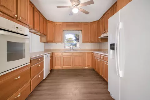 1000 S Orange St, Perry, FL 32348 photo 5