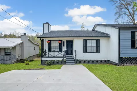 1322 Burgess Dr, Tallahassee, FL 32304