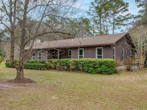 87 Mills Green Canyon Rd, Crawfordville, FL 32327