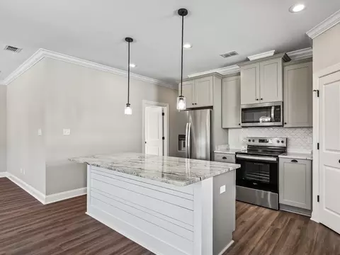 Kitchen - 244 Ante Beppum Loop, Carrabelle, FL 32322 photo 3 of 4