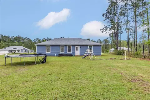 370 Mae Cato Dr, Midway, FL 32343 photo 9
