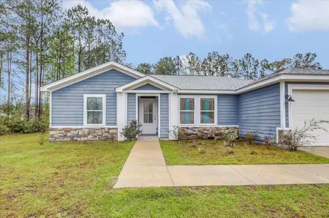 370 Mae Cato Dr, Midway, FL 32343 photo 2