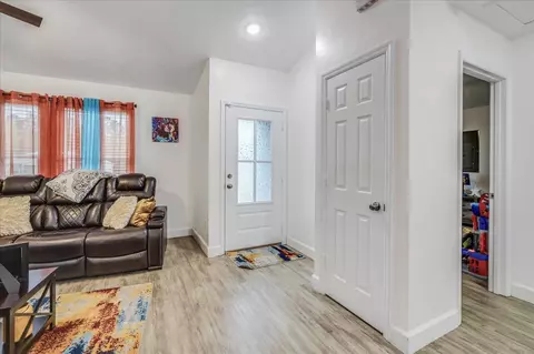 370 Mae Cato Dr, Midway, FL 32343 photo 3