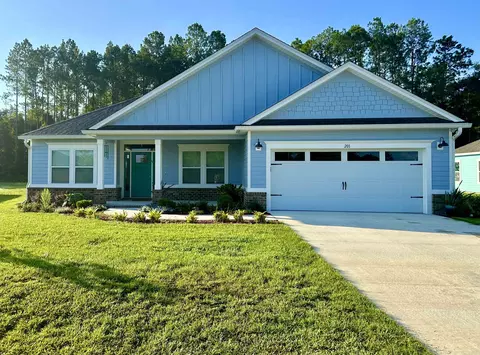 201 Stillmont Dr, Crawfordville, FL 32327