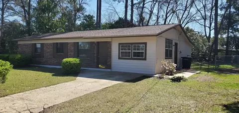 2313 Yorkshire Dr, Tallahassee, FL 32304