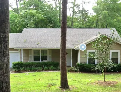 8356 Hunters Ridge Trl, Tallahassee, FL 32312
