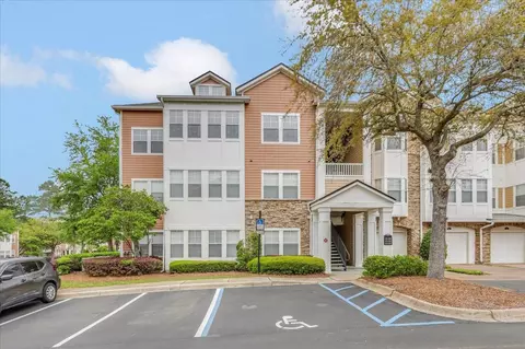 2801 Chancellorsville Dr #131, Tallahassee, FL 32312
