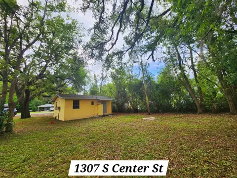 Exterior - 1124 S Orange St #2, Perry, FL 32348 photo 2 of 11