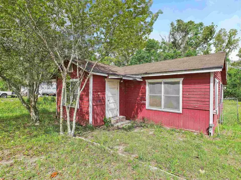 1110 S Orange St, Perry, FL 32348 photo 1