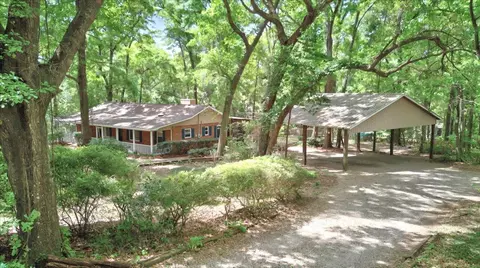 1106 Groveland Hills Dr, Tallahassee, FL 32317