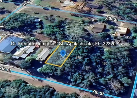 Nnn 7 Street, Apalachicola, FL 32320