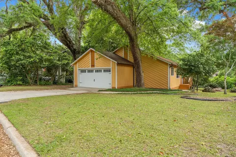 3006 Bay Shore Dr, Tallahassee, FL 32309