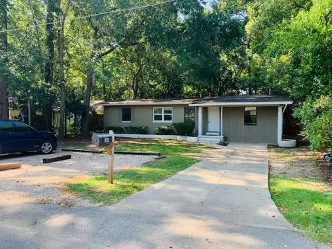 1669 Mayhew St, Tallahassee, FL 32304