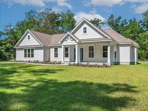 880 Rehwinkel Rd, Crawfordville, FL 32327