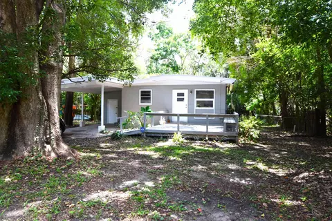 1525 Mayhew St, Tallahassee, FL 32304