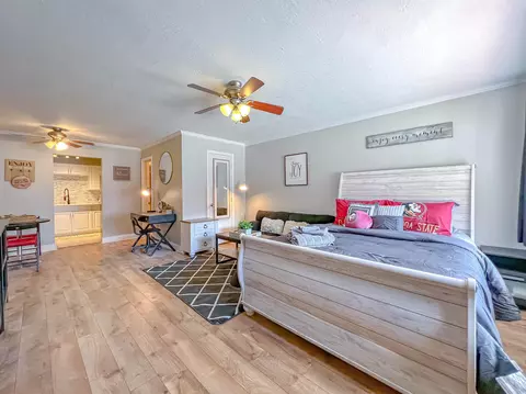 405 Dunwoody Apt 20 St, Tallahassee, FL 32304