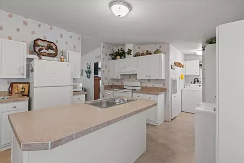 16894 W Royal Oak Dr, Perry, FL 32348 photo 11