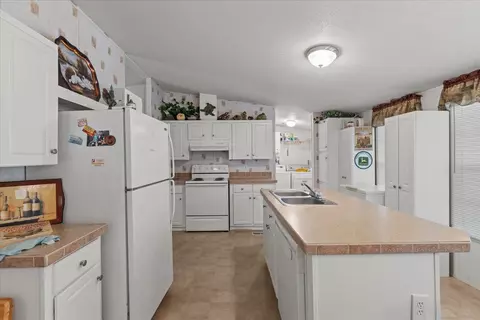 16894 W Royal Oak Dr, Perry, FL 32348 photo 10