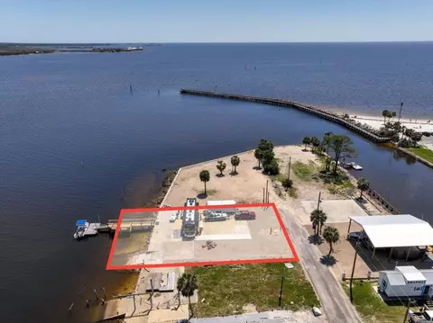 21096 Marina Rd, Perry, FL 32348 photo 4
