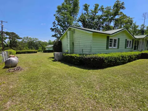 Exterior - 423 NEmpress Tree Ave, Pinetta Madison County, FL 32350 photo 10 of 21