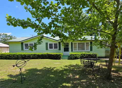 423 NEmpress Tree Ave, Pinetta Madison County, FL 32350
