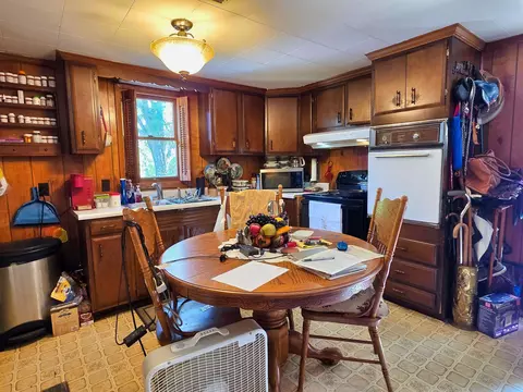 Kitchen - 423 NEmpress Tree Ave, Pinetta Madison County, FL 32350 photo 1 of 1