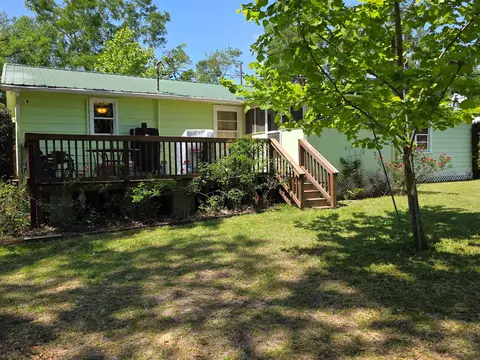 Exterior - 423 NEmpress Tree Ave, Pinetta Madison County, FL 32350 photo 3 of 21