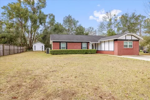 8605 Kingston Ct, Tallahassee, FL 32311