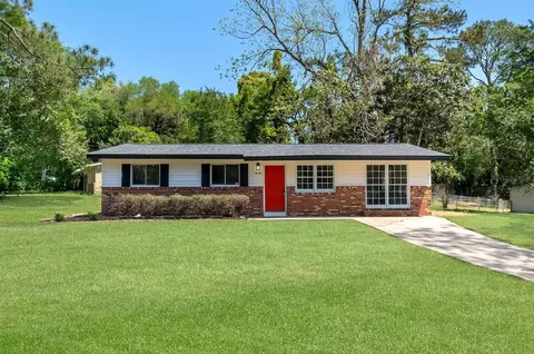 2116 Cambridge Dr, Tallahassee, FL 32304