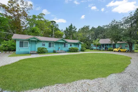 1414 Coastal Hwy, Panacea, FL 32346