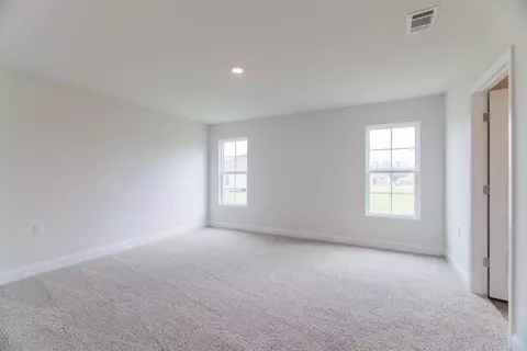 Bedroom - 119 Pruitt Dr, Crawfordville, FL 32327 photo 1 of 12