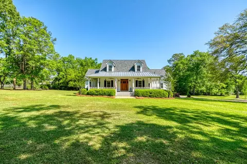 12718 Laurel Hill Dr, Tallahassee, FL 32309