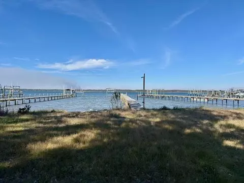 1464 Alligator Dr, Alligator Point, FL 32346