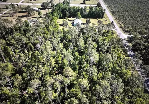000 SE Apache Ave, Lee, FL 32059 photo 5