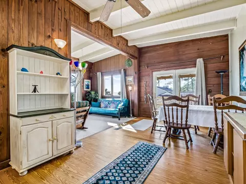 Dining - 2475 Surf Rd, Ochlockonee Bay, FL 32346 photo 6 of 6