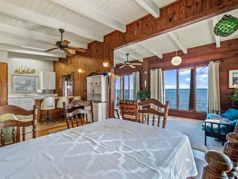 Dining - 2475 Surf Rd, Ochlockonee Bay, FL 32346 photo 4 of 6