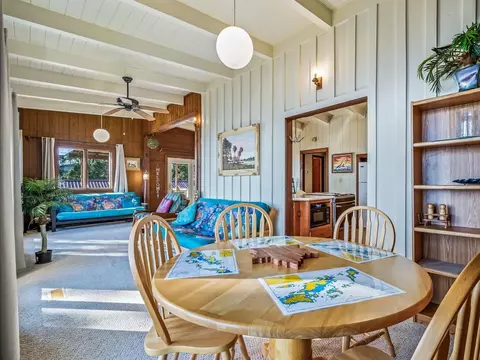Dining - 2475 Surf Rd, Ochlockonee Bay, FL 32346 photo 3 of 6