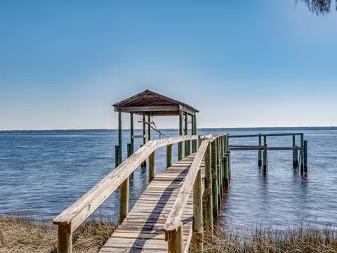 View/Area - 2475 Surf Rd, Ochlockonee Bay, FL 32346 photo 2 of 7
