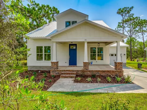 346 Royal Tern Ct, Carrabelle, FL 32322