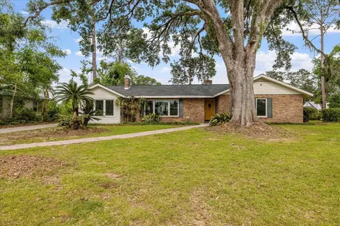2021 Old Fort Dr, Tallahassee, FL 32301
