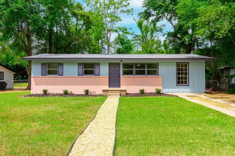 326 Meadowbrook Ln, Tallahassee, FL 32304